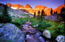 A1：川藏南線成都、巴塘、然烏鎮(zhèn)、波密、拉薩8日游