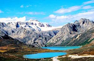 成都租車(chē)包車(chē)去拉薩,經(jīng)稻城亞丁+川藏南線(xiàn)十一日游