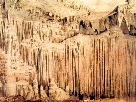 端午節(jié)玩點不一樣的 巴蜀神秘溶洞游