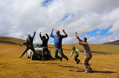 成都包車(chē)進(jìn)藏多少錢(qián)