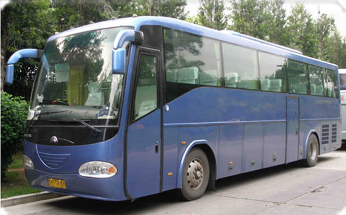 成都租大巴車(chē)-宇通