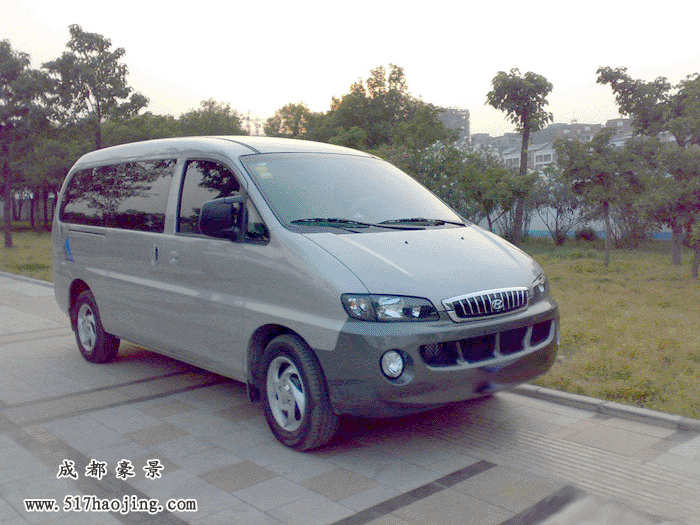 成都租瑞風(fēng)商務(wù)車(chē)