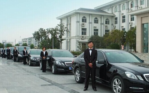 成都租車、買車誰更好